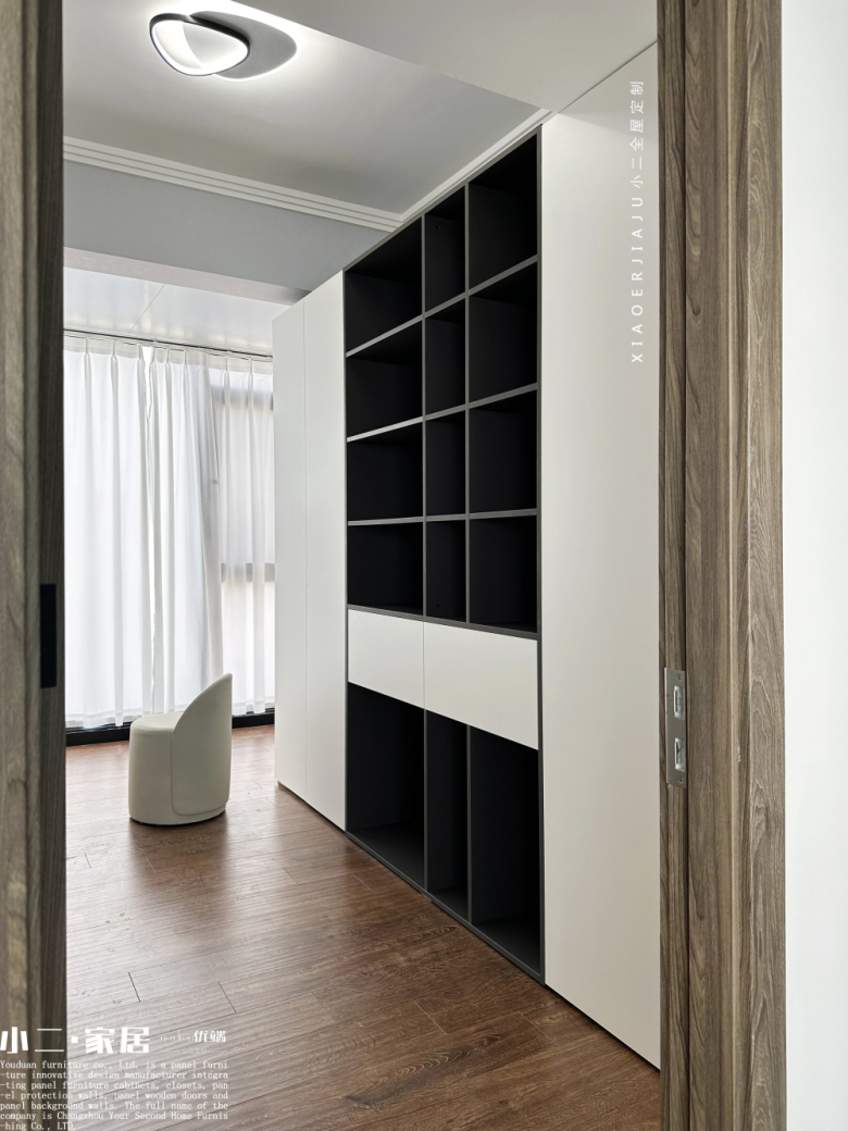 1757731781154396.jpg 4.jpg