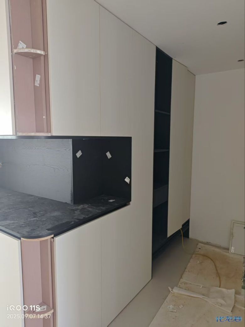 1757741368106807.jpg 5.jpg