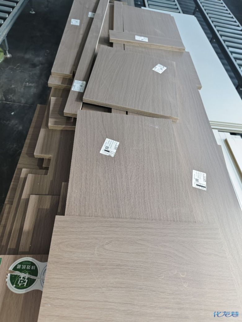 1757742144106683.jpg 4.jpg